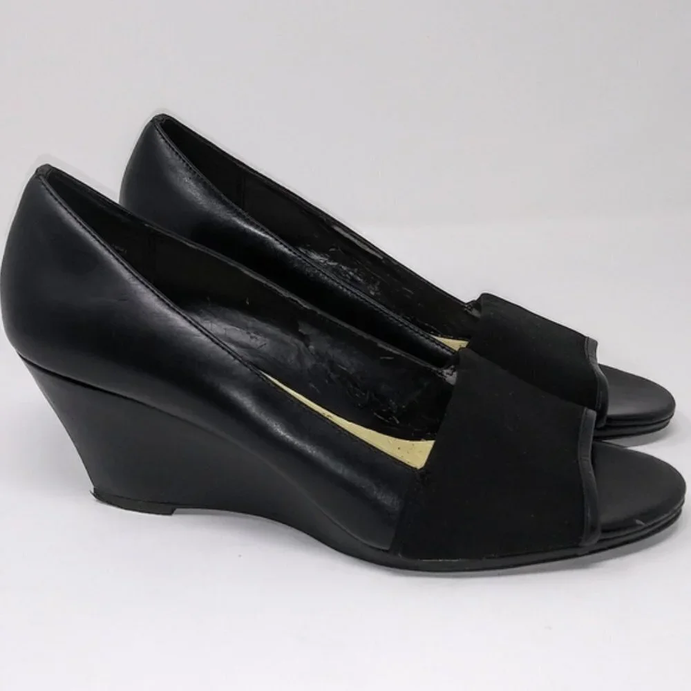 Ellen Tracy | Black Open Toe Wedges Sz 9.5